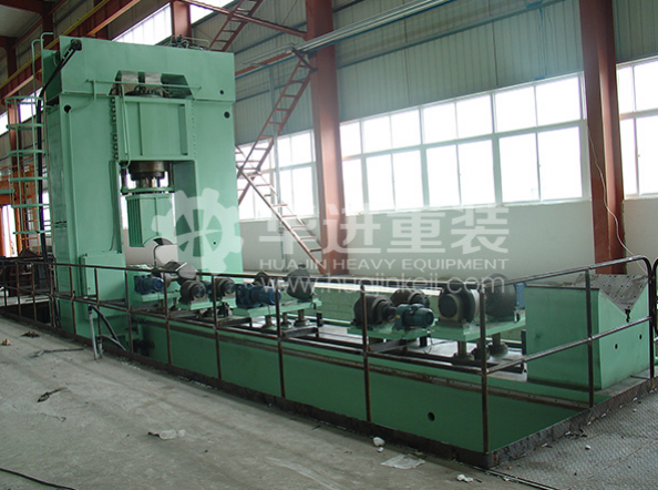 鋼(gang)筦(guan)校(xiao)直(zhi)機(ji) 鋼(gang)筦校(xiao)直(zhi)機
